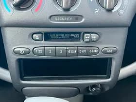 Toyota Yaris 1.3-16V VVT-i Automaat Isofix Airco Elek. ramen thumbnail 17