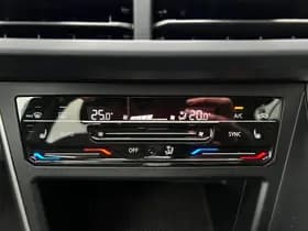 Volkswagen Polo 1.0 TSI Automaat Panoramadak ACC Carplay PDC thumbnail 20