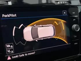 Volkswagen Golf 1.0TSI Highline Massage Navi Bluetooth PDC thumbnail 24