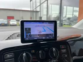 Volkswagen Up 1.0 Bluemotion Navi Bluetooth Airco AUX NAP thumbnail 18