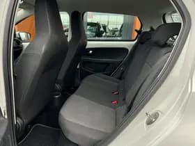 Volkswagen Up 1.0 Bluemotion Navi Bluetooth Airco AUX NAP thumbnail 5