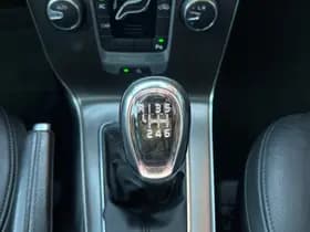 Volvo V40 1.6 T3 Leer Xenon Camera+PDC Bluetooth Panodak thumbnail 15