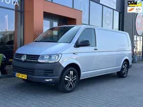Volkswagen Transporter 2.0TDI L2H1 AUT. Carplay PDC Cruise