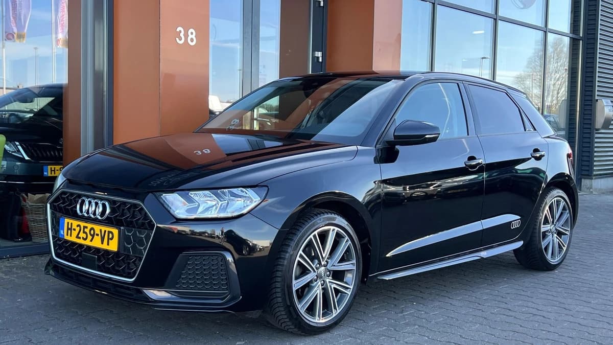 Audi A1 Sportback 30TFSI 6-Bak Carplay Cruise PDC NAP Autopas — foto 1
