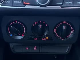 Audi A1 Sportback 1.0TFSI S-line Cruise Navi Bluetooth Isofix thumbnail 14