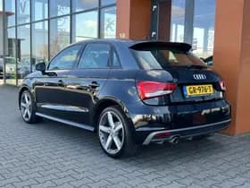 Audi A1 Sportback 1.0TFSI S-line Cruise Navi Bluetooth Isofix thumbnail 3