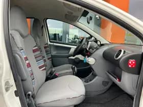 Citroën C1 1.0-12V Airco Isofix Elek. ramen Aux APK 02-2027 thumbnail 10