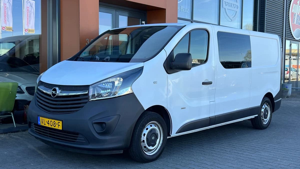 Opel Vivaro 1.6CDTI L2H1 DC Cruise Navi Bluetooth Airco 6bak — foto 1