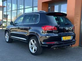 Volkswagen Tiguan 1.4TSI R-design Xenon Trekhaak PDC Cruise thumbnail 3