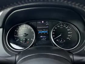 Nissan Qashqai thumbnail 12