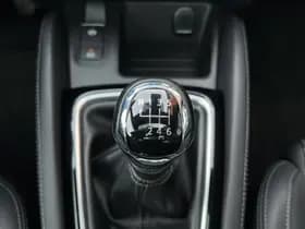 Nissan Qashqai thumbnail 14