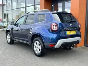 Dacia Duster thumbnail 3
