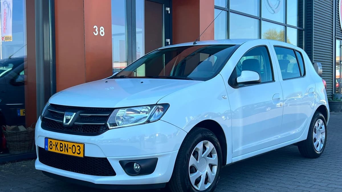Dacia Sandero — foto 1