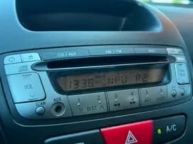 Peugeot 107 thumbnail 13