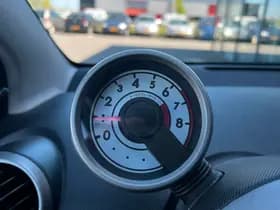 Peugeot 107 thumbnail 16