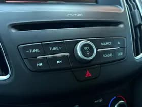 Ford Focus thumbnail 23