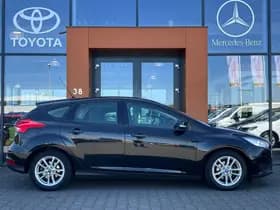 Ford Focus thumbnail 7