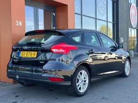 Ford Focus thumbnail 8