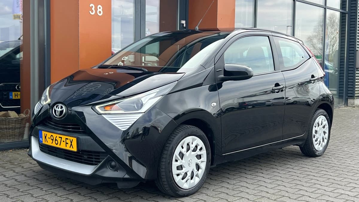 Toyota Aygo — foto 1