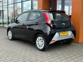 Toyota Aygo thumbnail 2