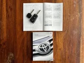 Toyota Aygo thumbnail 6