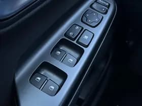 Hyundai Kona thumbnail 18