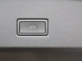 Volkswagen T-Roc 1.5 TSI 150pk Sport Panoramadak thumbnail 16