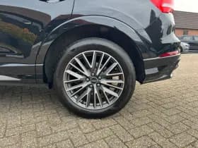 Audi Q3 45 TFSIe PHEV 245 Pk S-Line S-Tronic 19 Inch thumbnail 8