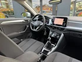 Volkswagen T-Roc 1.0 TSI 110pk 75 Edition thumbnail 2