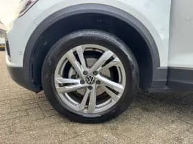 Volkswagen T-Roc 1.0 TSI 110pk 75 Edition thumbnail 20