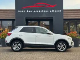 Volkswagen T-Roc 1.0 TSI 110pk 75 Edition thumbnail 4