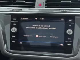 Volkswagen Tiguan Tiguan 1.5 TSI 150pk ACT Highline Business R thumbnail 26