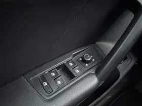 Volkswagen Tiguan Tiguan 1.5 TSI 150pk ACT Highline Business R thumbnail 32