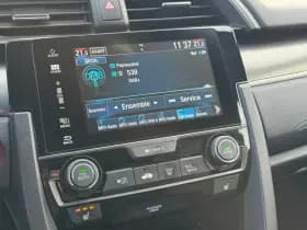 Honda Civic 5dr Civic 1.0 i-VTEC Elegance Black Edition thumbnail 26