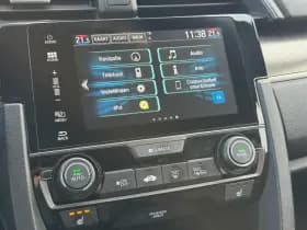 Honda Civic 5dr Civic 1.0 i-VTEC Elegance Black Edition thumbnail 27