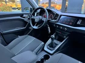 Audi A1 SPORTBACK 25 TFSI Pro Line thumbnail 2