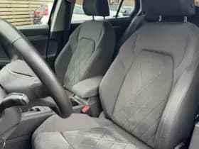 Volkswagen Golf 1.5 TSI 130pk Style thumbnail 2