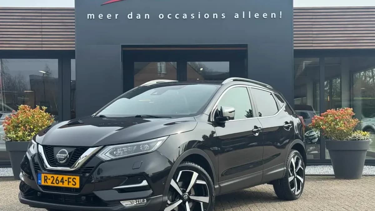 Nissan QASHQAI Qashqai DIG-T 115 Tekna+ 5 h 2017 8 2019 1 — foto 1