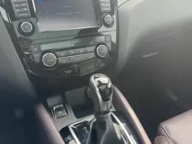 Nissan QASHQAI Qashqai DIG-T 115 Tekna+ 5 h 2017 8 2019 1 thumbnail 23