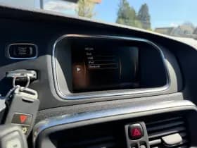 Volvo V40 T3 R-Design thumbnail 19