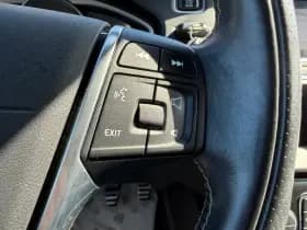 Volvo V40 T3 R-Design thumbnail 24