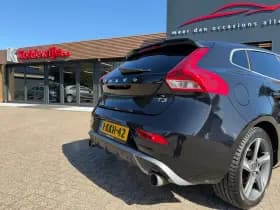 Volvo V40 T3 R-Design thumbnail 6