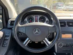 Mercedes-Benz B-Klasse B180 B 180 BlueEFFICIENCY thumbnail 17
