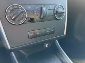 Mercedes-Benz B-Klasse B180 B 180 BlueEFFICIENCY thumbnail 20