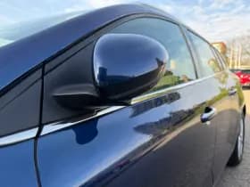 Renault Mégane Mégane Estate TCe 140 Limited thumbnail 25