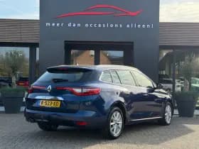 Renault Mégane Mégane Estate TCe 140 Limited thumbnail 4