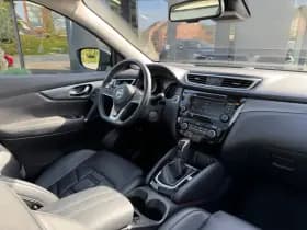 Nissan QASHQAI Qashqai DIG-T 160 Premium Edition thumbnail 2