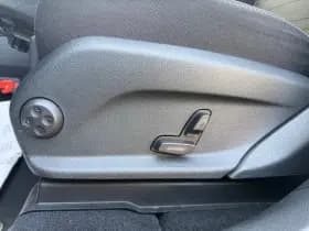 Mercedes-Benz GLC 300 e 4MATIC thumbnail 53