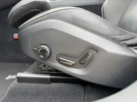 Volvo XC60 thumbnail 25