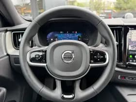 Volvo XC60 thumbnail 34
